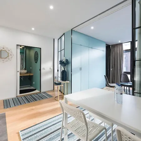 Lovelystay - Wohaza With Free Private Parking Apartment Porto