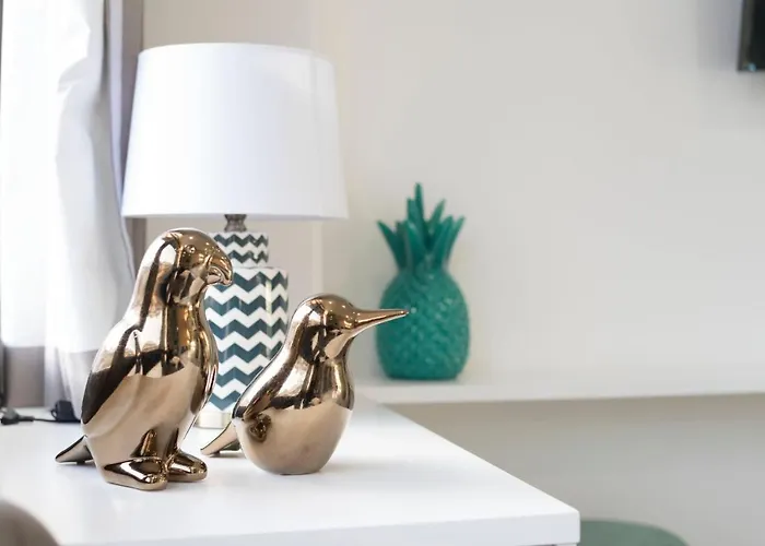 Lovelystay - Wohaza With Free Private Parking Porto